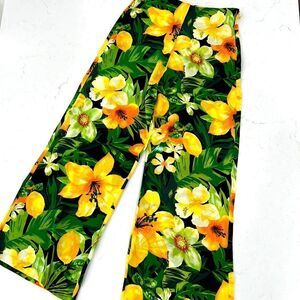 OLIVACEOUS Tropical Print Rayon Wide Leg Flowy Capri NWOT